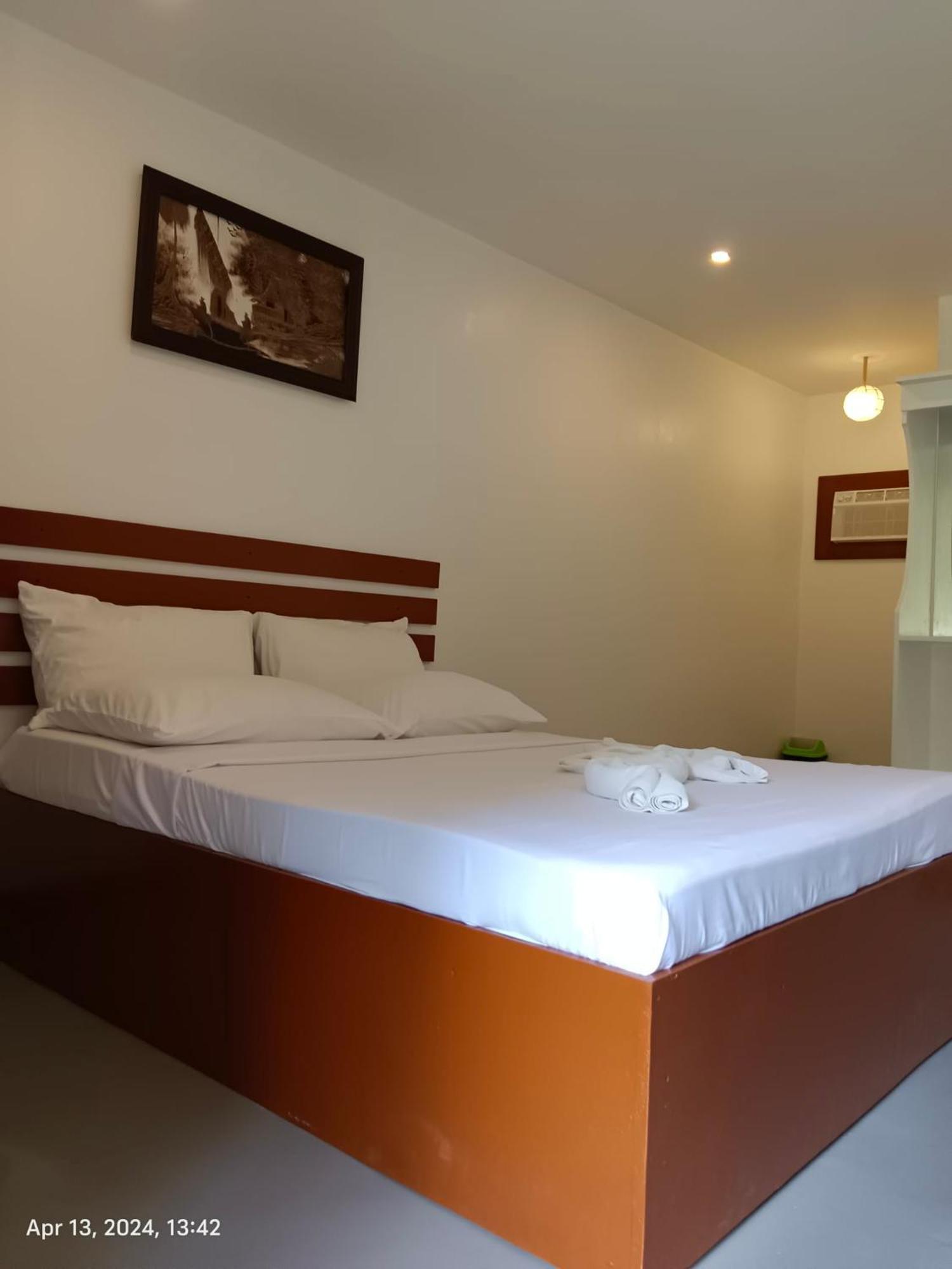 Loboc Nipa Huts Cottages Rental Exteriör bild